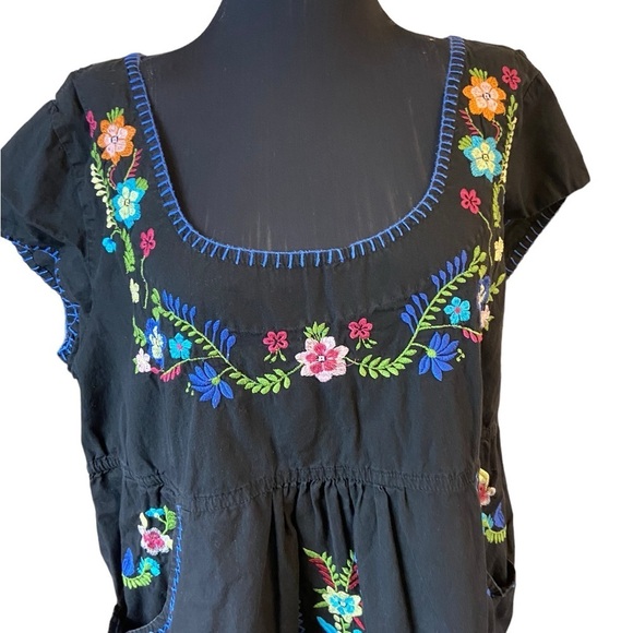 Simply Be Black Embroidered Tunic Dress With Pockets - Picture 5 of 16
